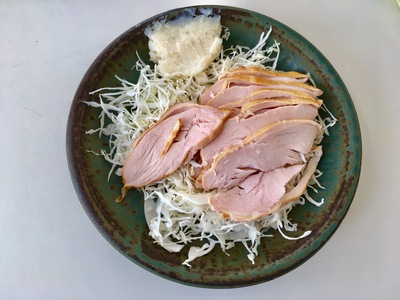 スモークチキンスライス（１㎏）～業務スーパーで販売している超便利なビルダー食材です。