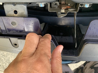 WRX STIのSTIエンブレムを前後交換しました。